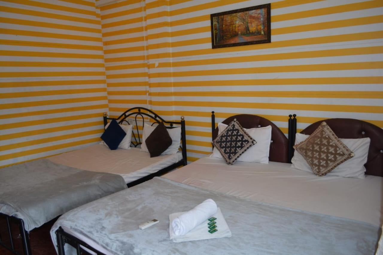 Esther Guest House Calangute Zimmer foto