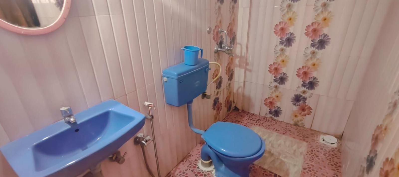 Esther Guest House Calangute Zimmer foto