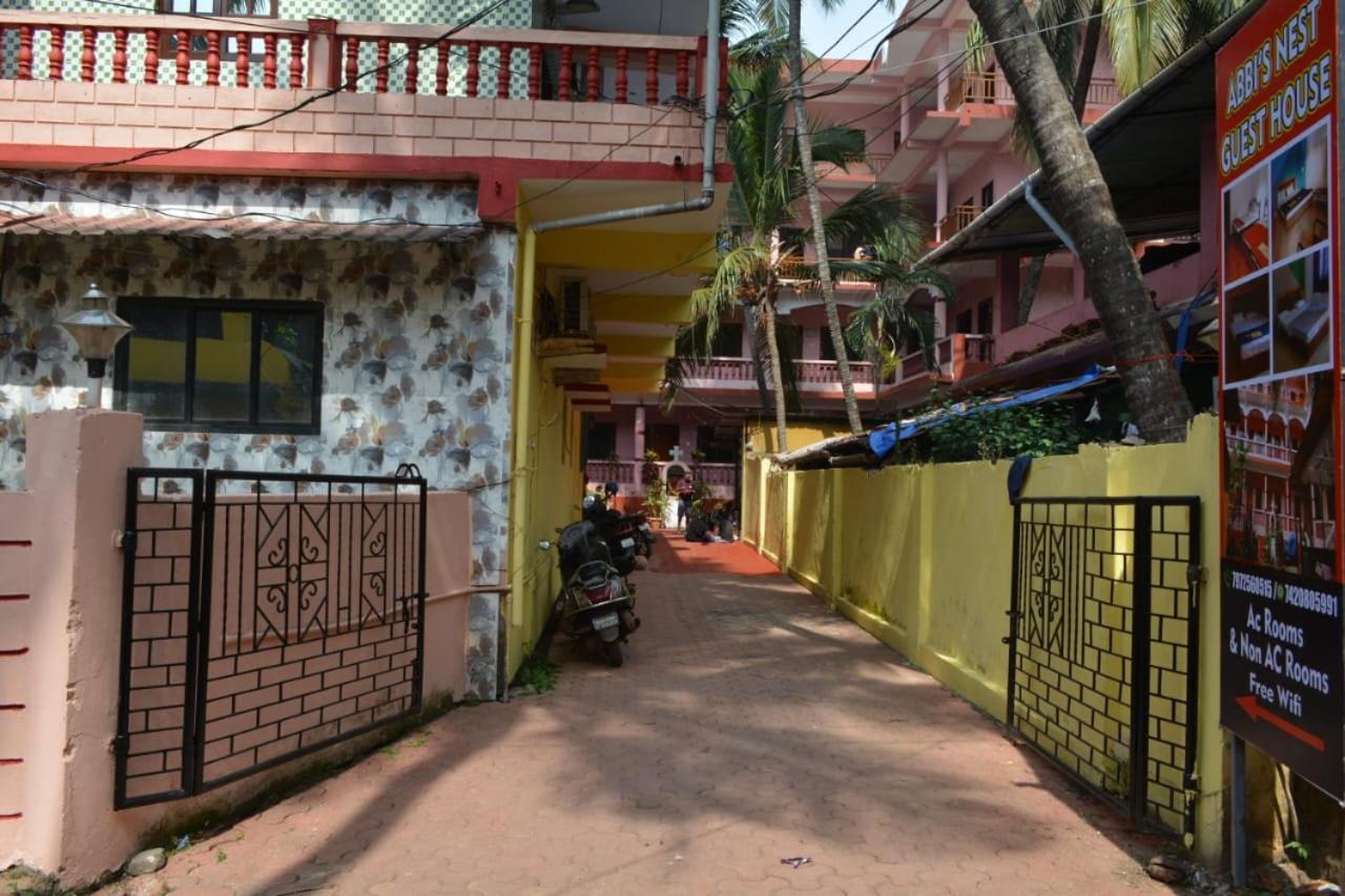 Esther Guest House Calangute Exterior foto